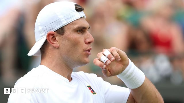 Wimbledon Round 1: Arthur Rinderknech has knocked out third seed Alexander Zverev!